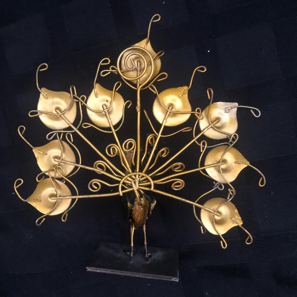 6 Metal Peacock Picture/Place Setting Holders - Picture 2 of 7